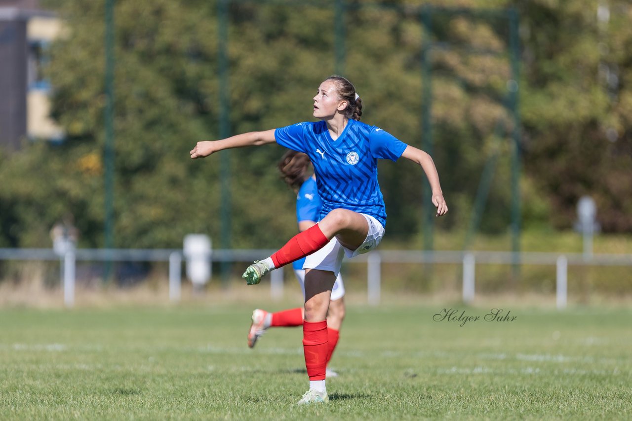 Bild 117 - F Holstein Kiel 2 - SSG Rot-Schwarz Kiel 2 : Ergebnis: 5:0